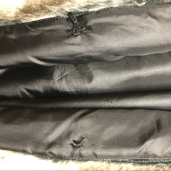 Woodland Faux Fur Vest 70% CASHMERE - worn 1X! - Picture 5 of 13